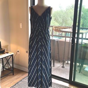 H&M silky v-neck maxi dress size 8